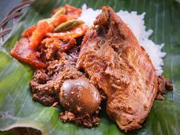 gudeg yu djum